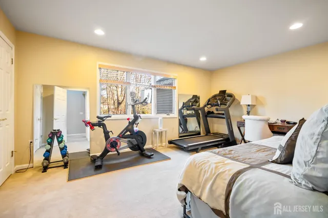 $1,250,000 | 3 Franklin Court, East Brunswick, NJ 08816