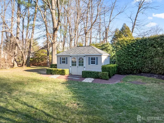 $1,250,000 | 3 Franklin Court, East Brunswick, NJ 08816