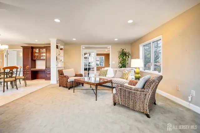 $1,250,000 | 3 Franklin Court, East Brunswick, NJ 08816