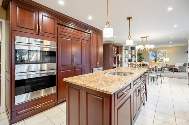 $1,250,000 | 3 Franklin Court, East Brunswick, NJ 08816
