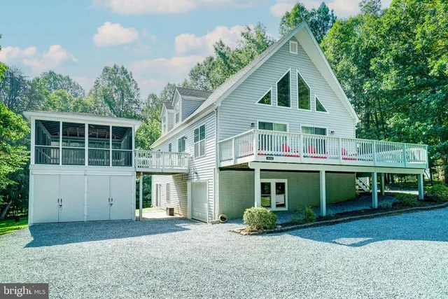 $530,000 | 444 Point Drive, Bumpass, VA 23024