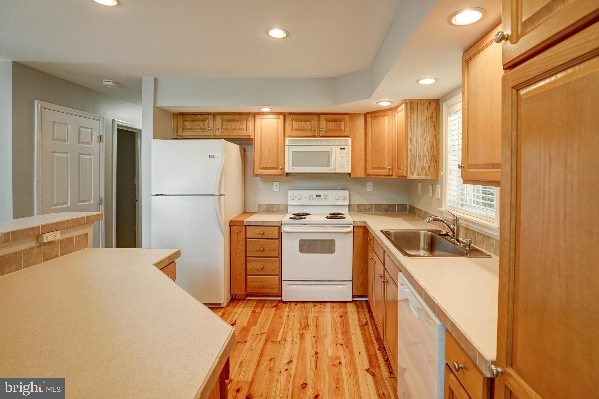 444 Point Drive Bumpass, VA 23024 - Photo 23 of 68