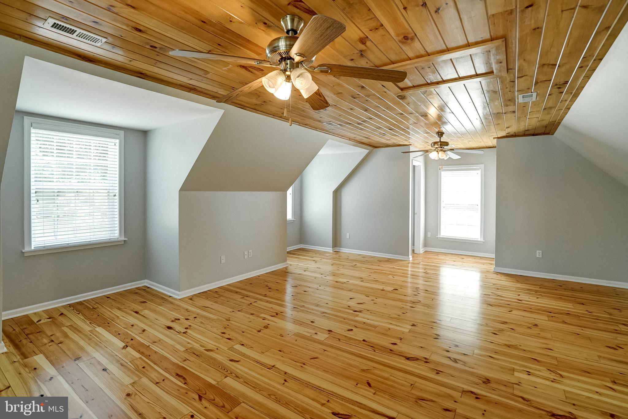 444 Point Drive Bumpass, VA 23024 - Photo 40 of 68