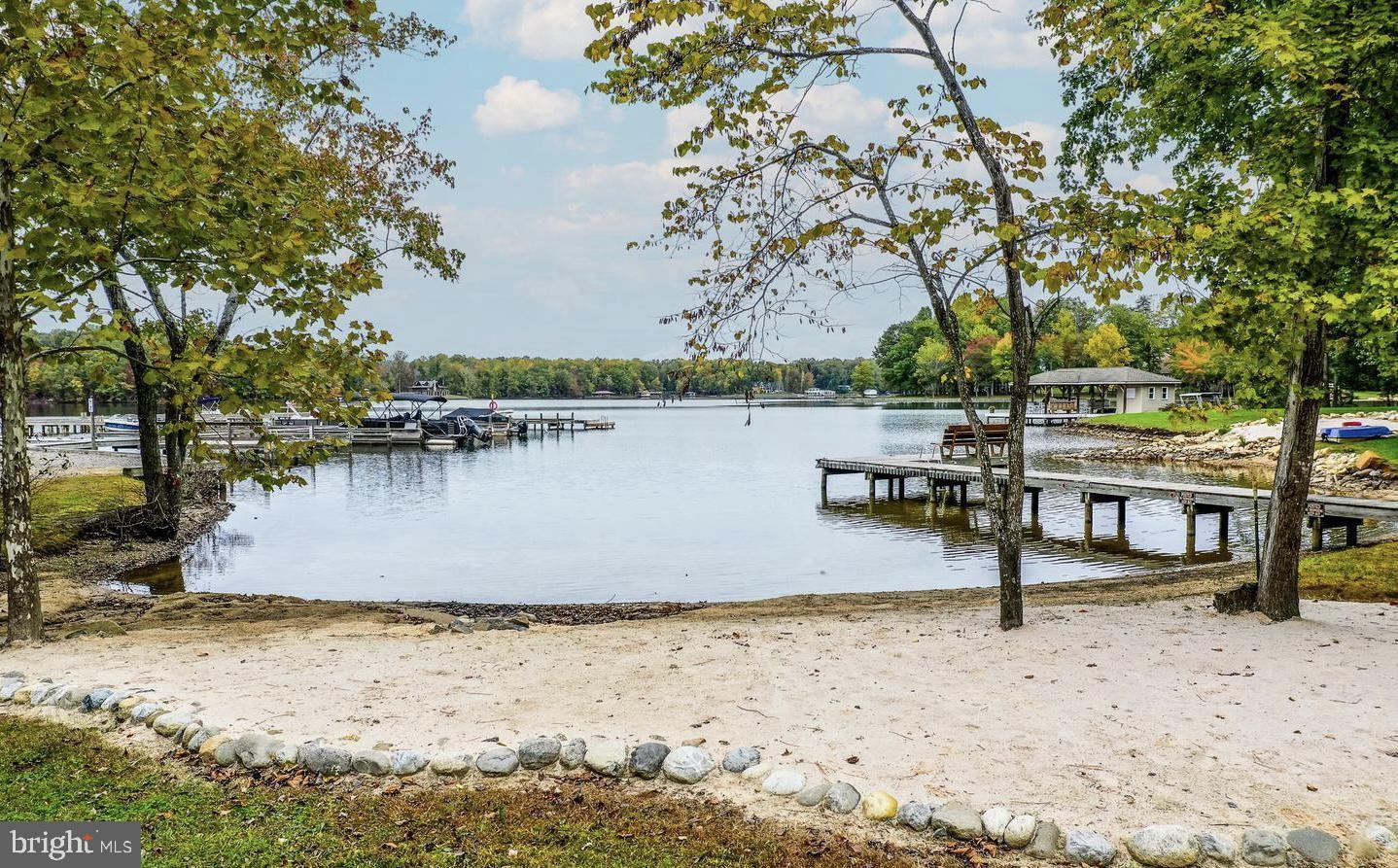 444 Point Drive Bumpass, VA 23024 - Photo 6 of 68