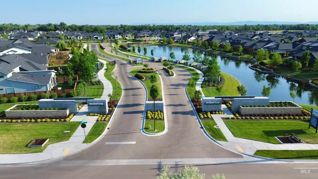 $2,500,000 | 981 South Waning Lane, Eagle, ID 83616