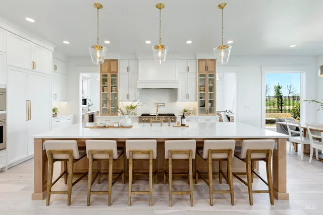 $2,500,000 | 981 South Waning Lane, Eagle, ID 83616