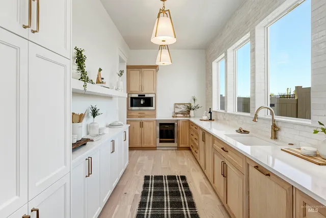 $2,500,000 | 981 South Waning Lane, Eagle, ID 83616