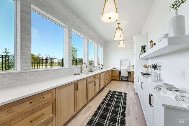 $2,500,000 | 981 South Waning Lane, Eagle, ID 83616