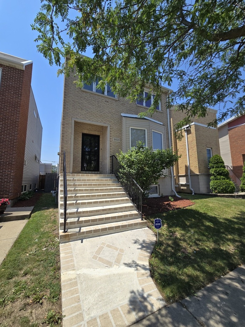 8620 South Normal Avenue Chicago, IL 60620 - Photo 3 of 29 Gallery Image 3