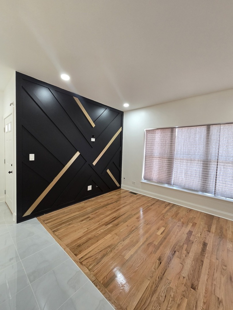 8620 South Normal Avenue Chicago, IL 60620 - Photo 9 of 29 Gallery Image 9