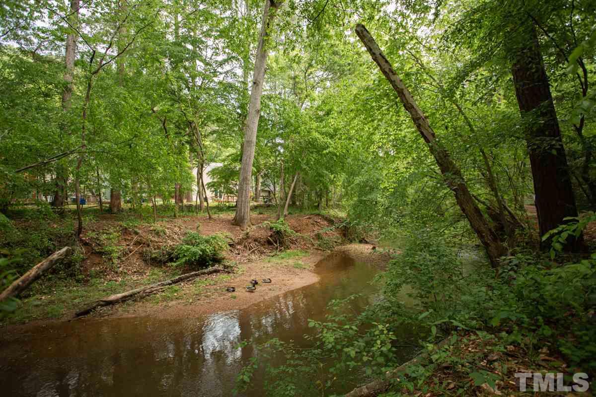 5752 Forest Lawn Court Raleigh, NC 27612 - Photo 22 of 27 Gallery Image 22