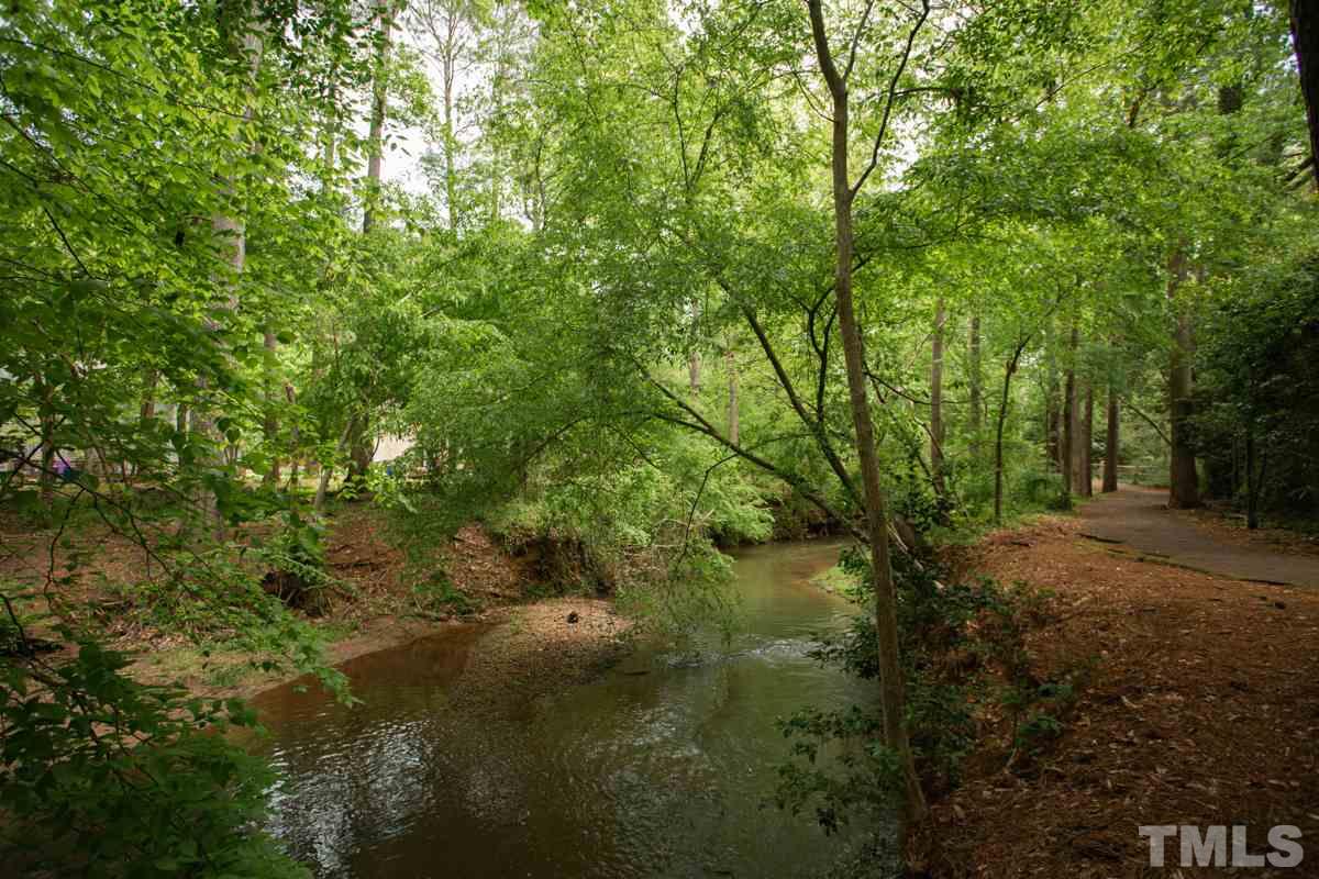 5752 Forest Lawn Court Raleigh, NC 27612 - Photo 26 of 27 Gallery Image 26