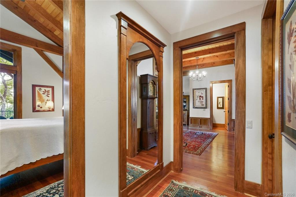 49 Corkscrew Way Sylva, NC 28779 - Photo 13 of 40 Gallery Image 13