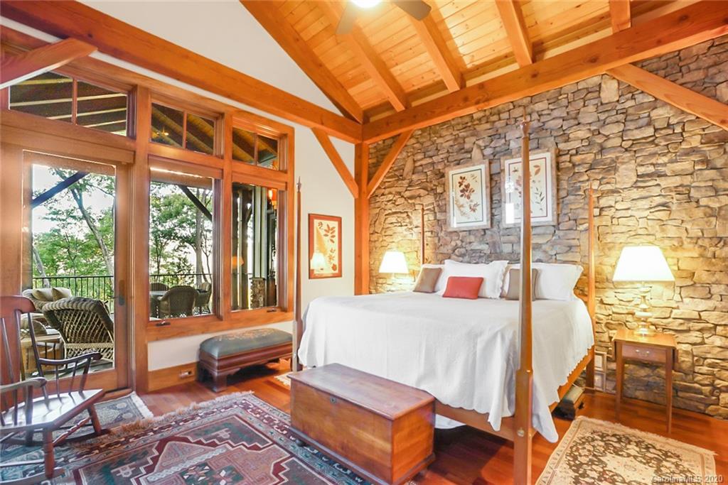 49 Corkscrew Way Sylva, NC 28779 - Photo 14 of 40 Gallery Image 14
