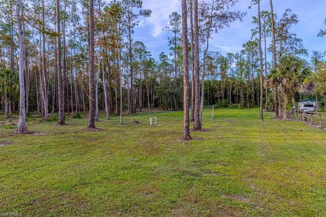 $4,000 | 4029 2nd Avenue Southeast, Naples, FL 34117