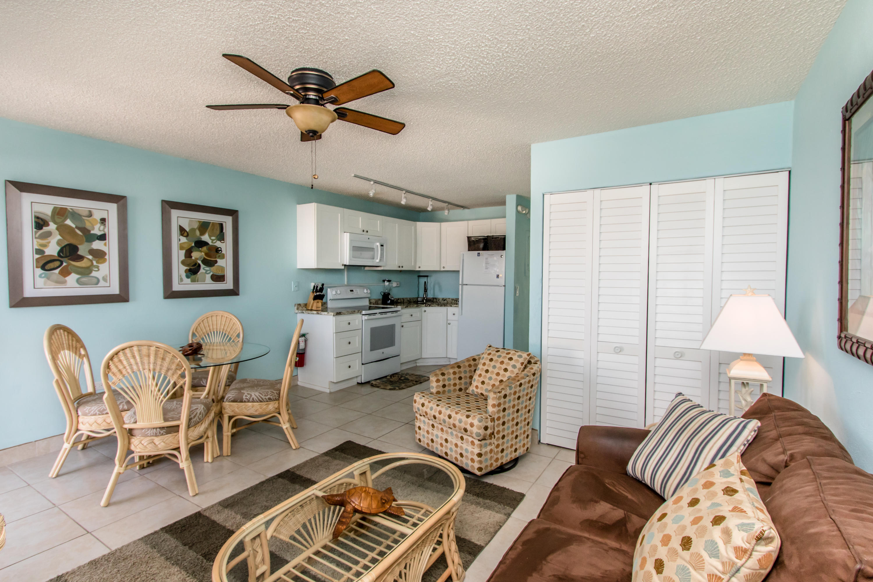 21 Sombrero Boulevard, Unit 203 Marathon, FL 33050 - Photo 11 of 44 Skipjack 203-4018