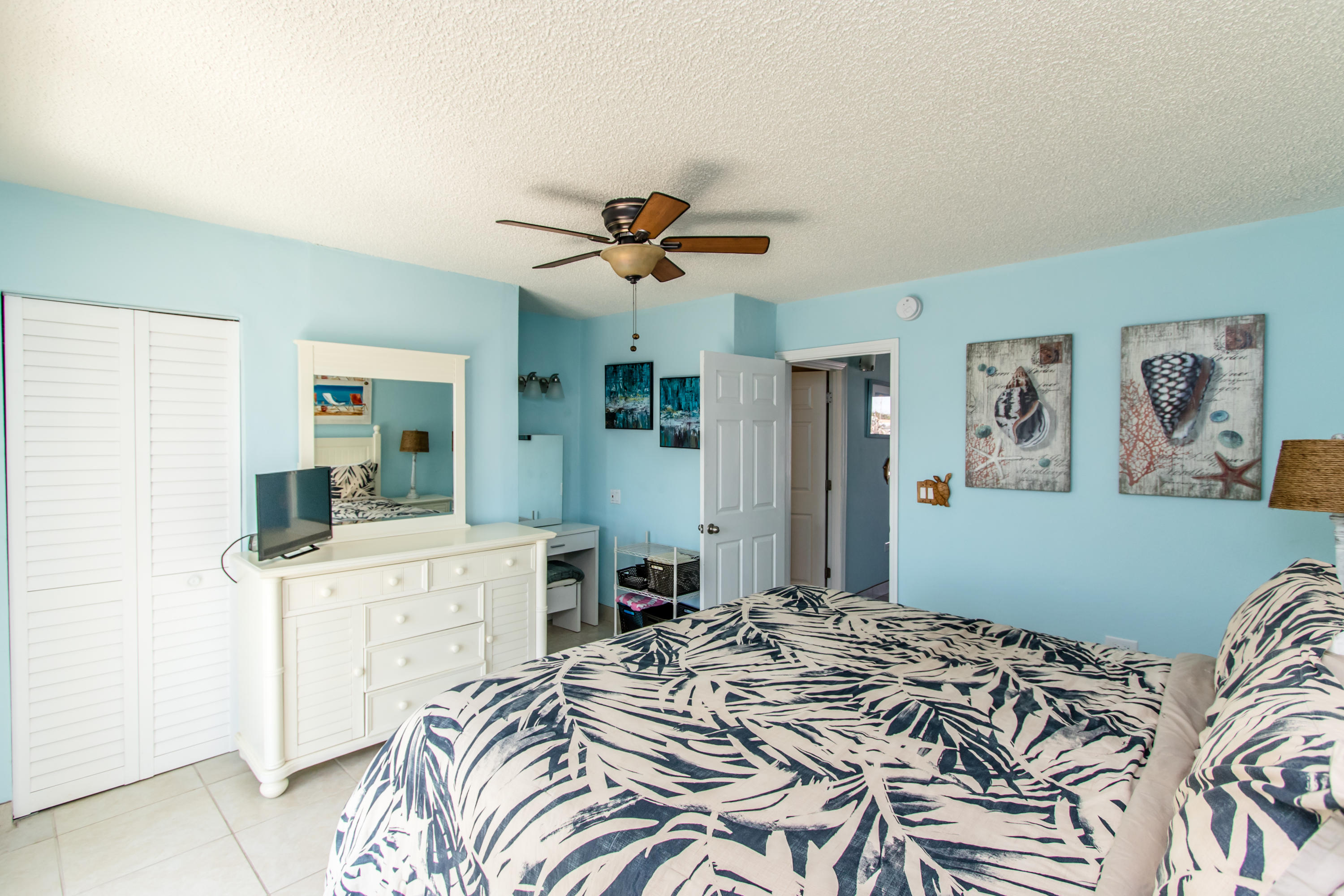 21 Sombrero Boulevard, Unit 203 Marathon, FL 33050 - Photo 27 of 44 Skipjack 203-4081