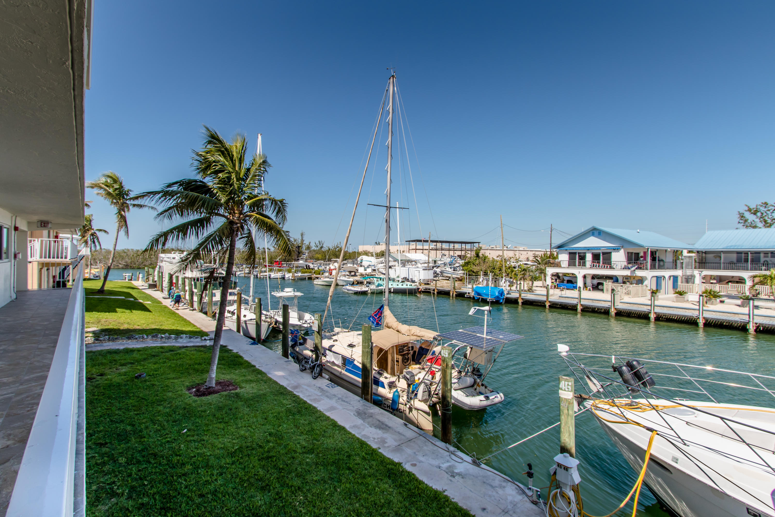 21 Sombrero Boulevard, Unit 203 Marathon, FL 33050 - Photo 4 of 44 Skipjack 203-4119