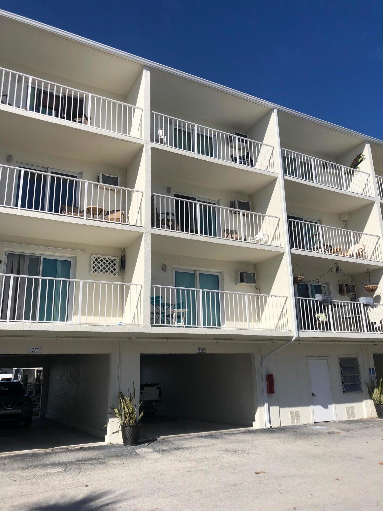 21 Sombrero Boulevard, Unit 203 Marathon, FL 33050 - Photo 40 of 44 IMG_1031