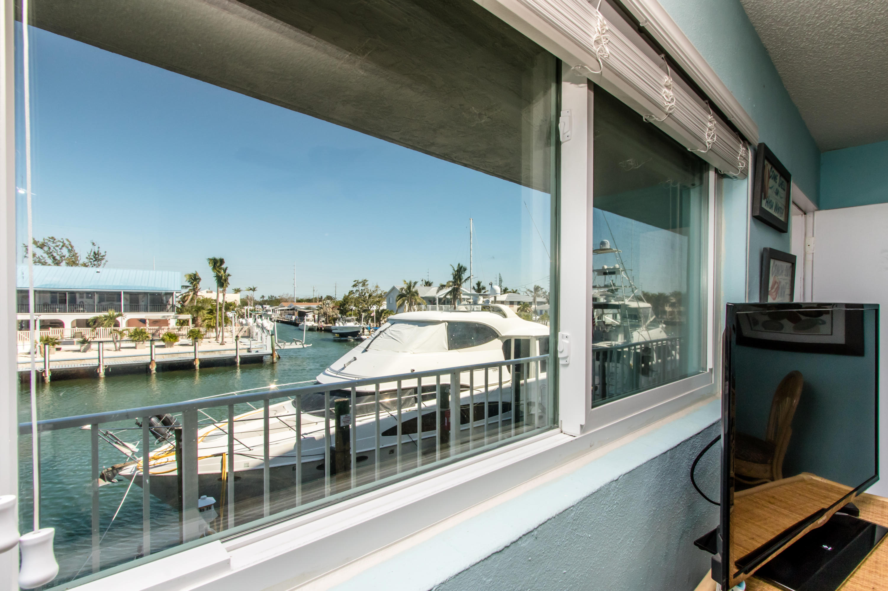 21 Sombrero Boulevard, Unit 203 Marathon, FL 33050 - Photo 10 of 44 Skipjack 203-4006