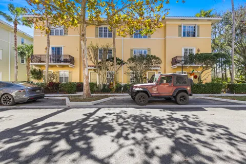 $499,000 | 104 Osceola Lane, Jupiter, FL 33458