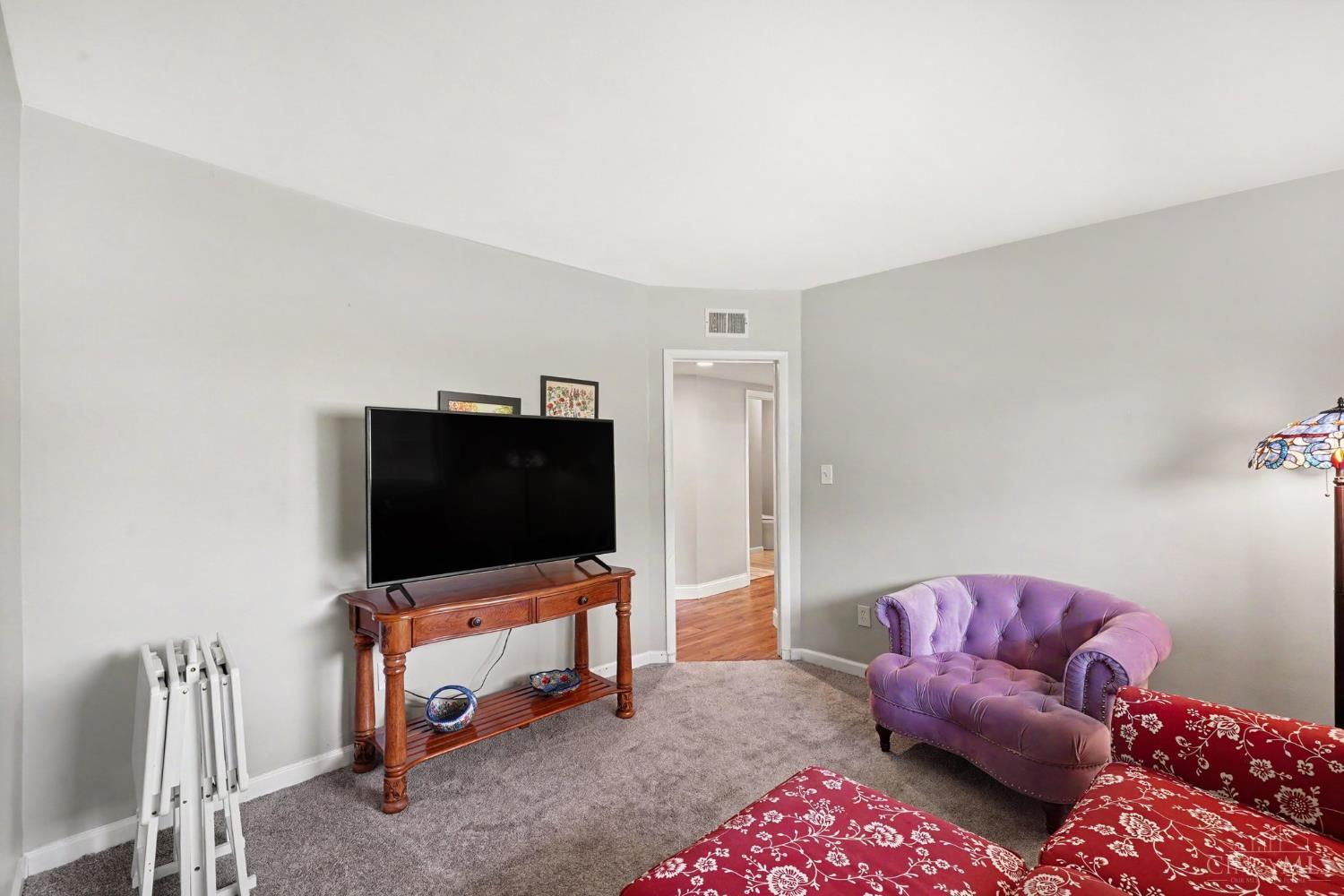 700 Eversole Road Cincinnati, OH 45230 - Photo 15 of 26 Gallery Image 15