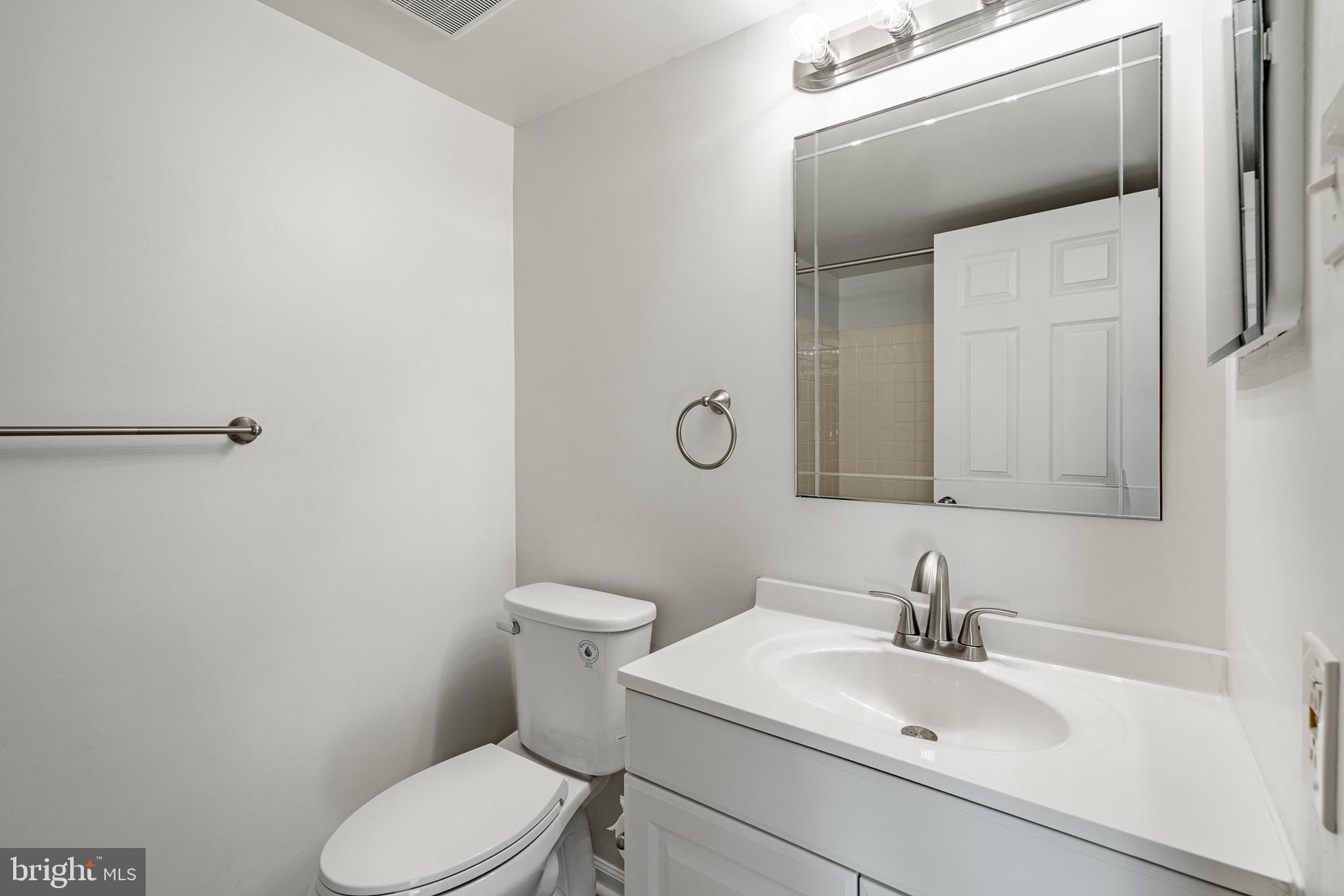 1410 Washington Place, Unit 10 Chesterbrook, PA 19087 - Photo 12 of 35