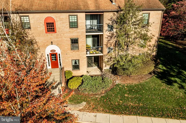 $295,000 | 1410 Washington Place, Unit 10, Chesterbrook, PA 19087