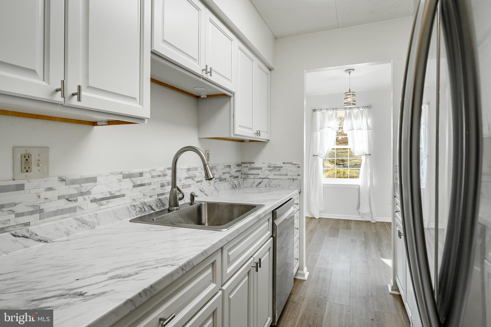 1410 Washington Place, Unit 10 Chesterbrook, PA 19087 - Photo 3 of 35