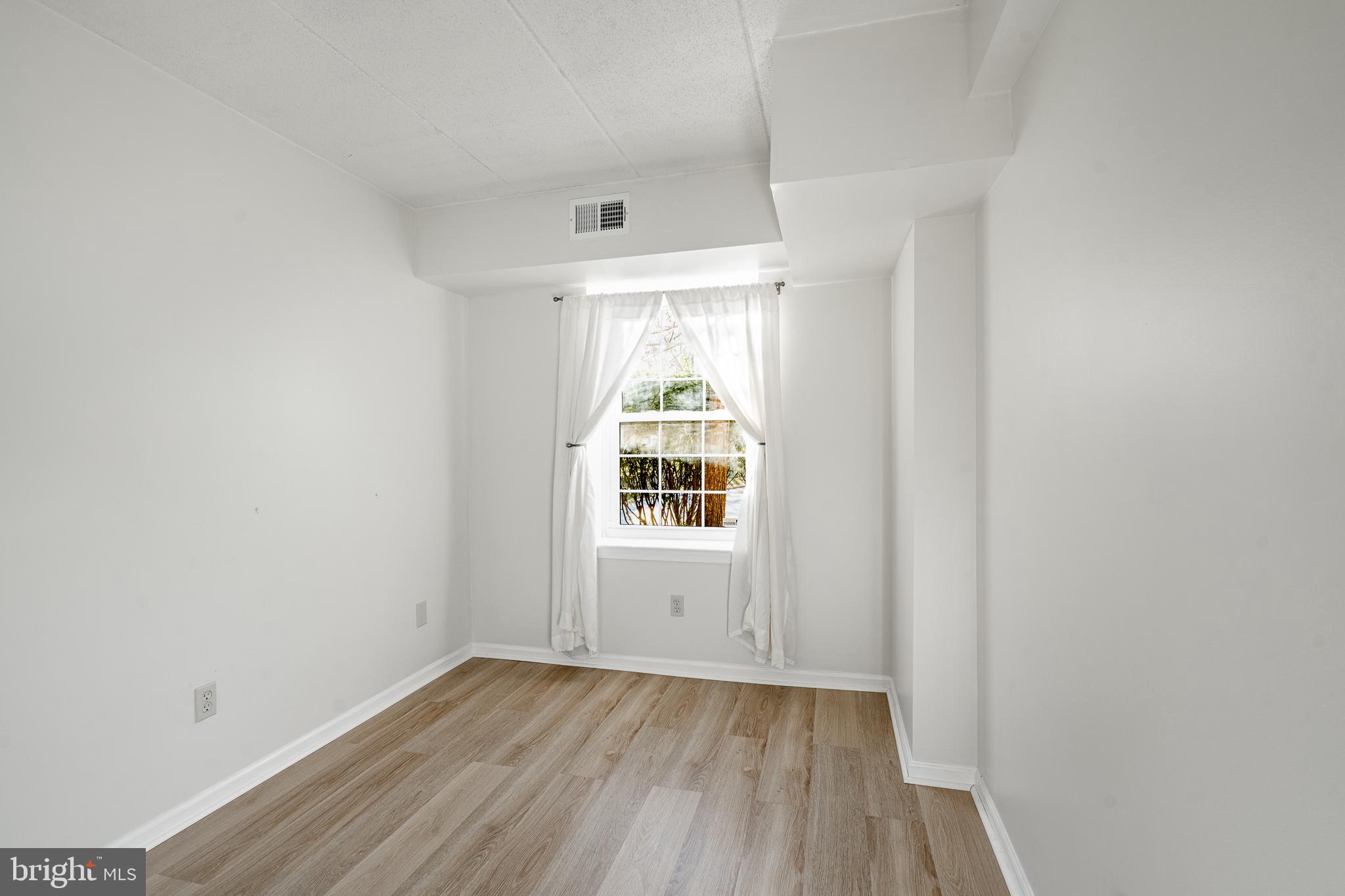 1410 Washington Place, Unit 10 Chesterbrook, PA 19087 - Photo 9 of 35