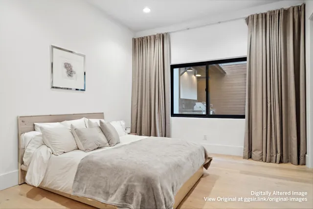 $2,600,000 | 3 West Circle, Oakland, CA 94611