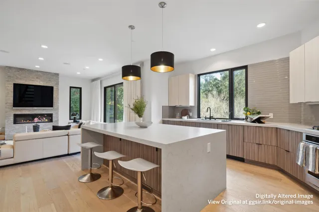 $2,600,000 | 3 West Circle, Oakland, CA 94611