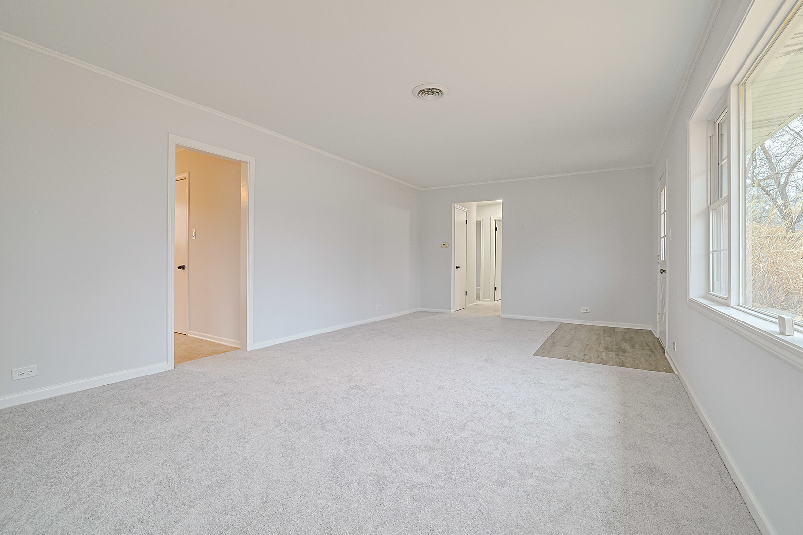 2524 Locust Road Homewood, IL 60430 - Photo 3 of 23