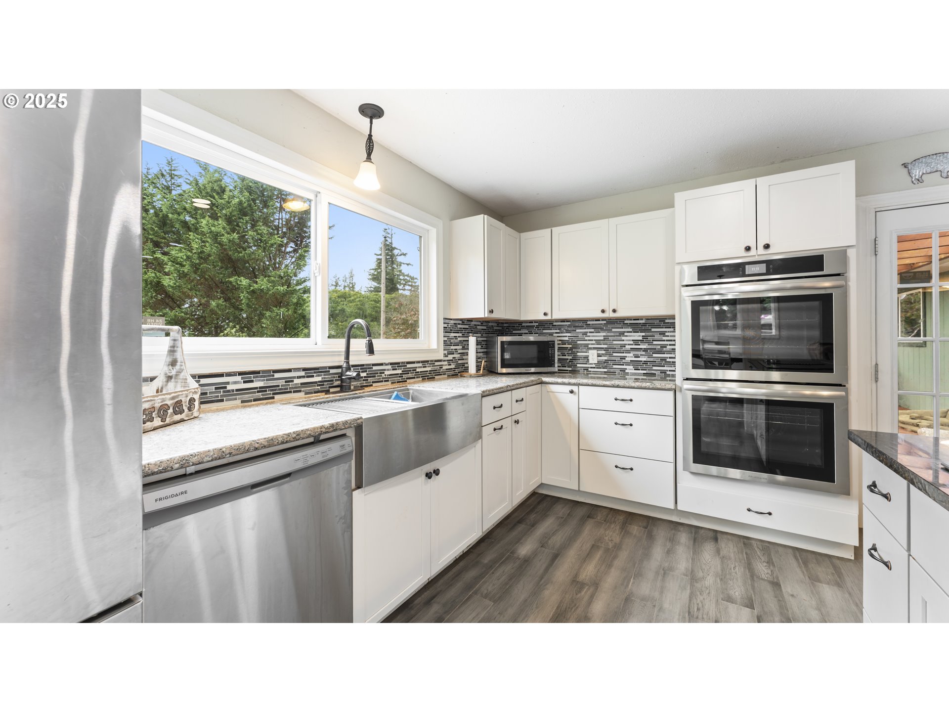 96620 Highway 42 Coquille, OR 97423 - Photo 11 of 37