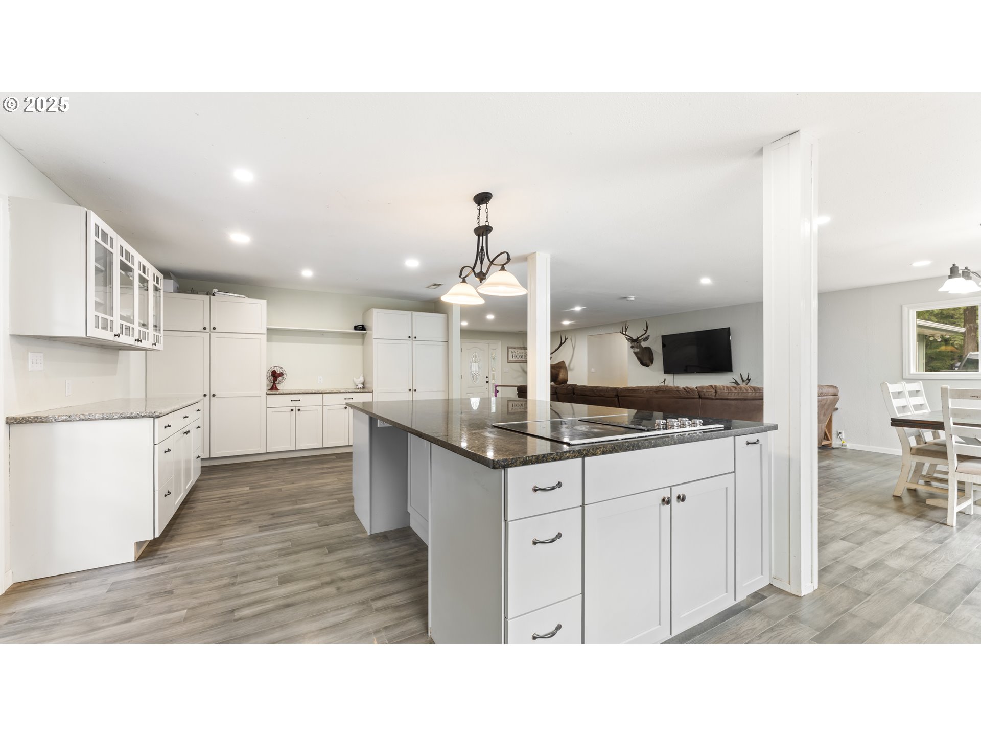 96620 Highway 42 Coquille, OR 97423 - Photo 12 of 37