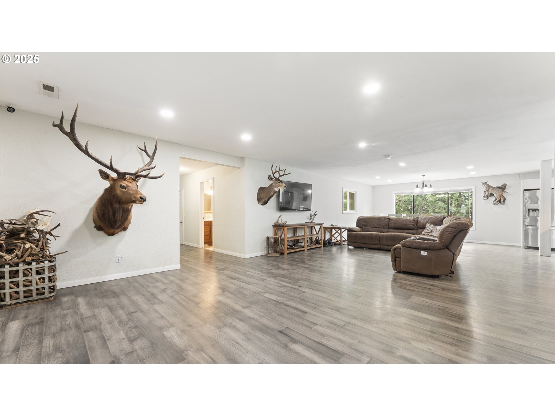 96620 Highway 42 Coquille, OR 97423 - Photo 3 of 37