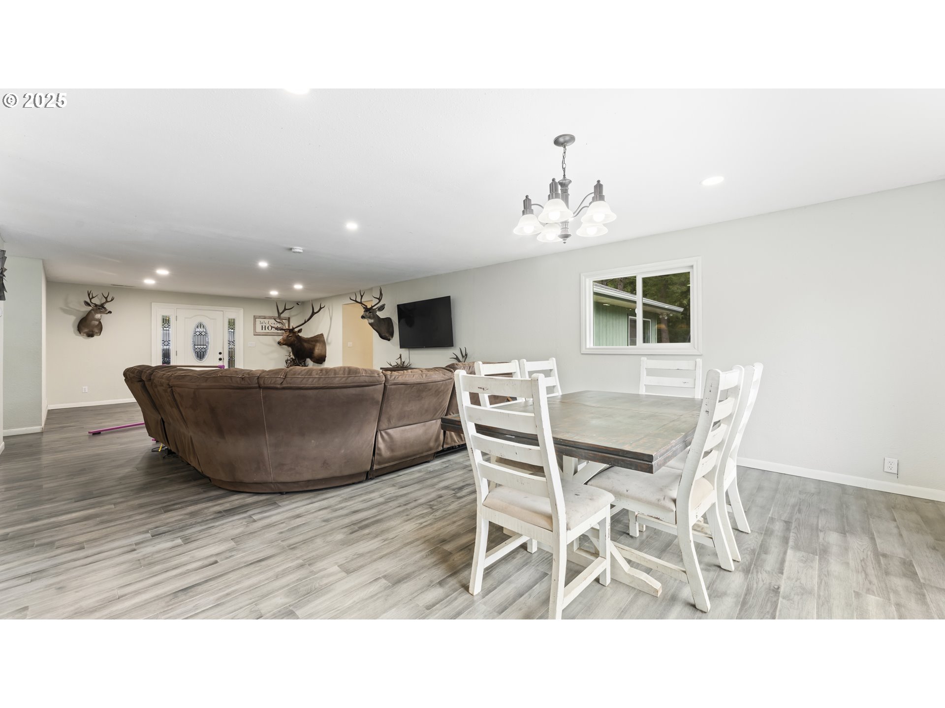 96620 Highway 42 Coquille, OR 97423 - Photo 8 of 37