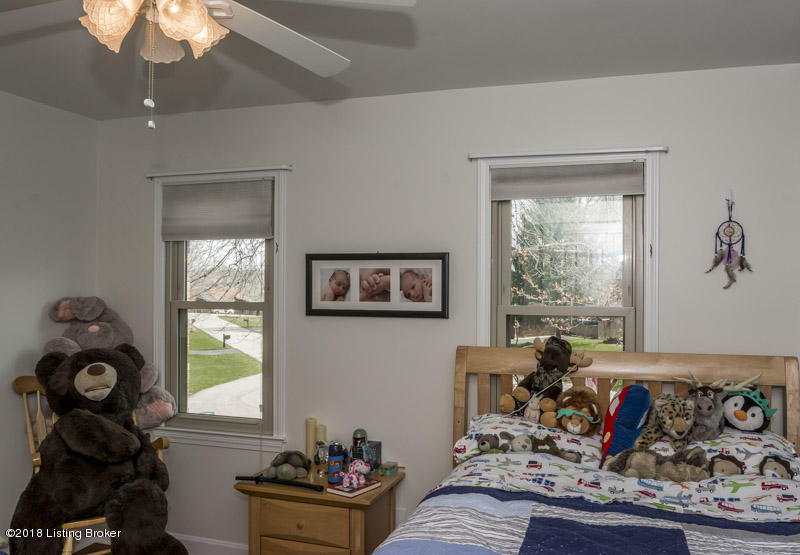12807 Ridge Lock Court Prospect, KY 40059 - Photo 35 of 47 Bedroom 4 (2)