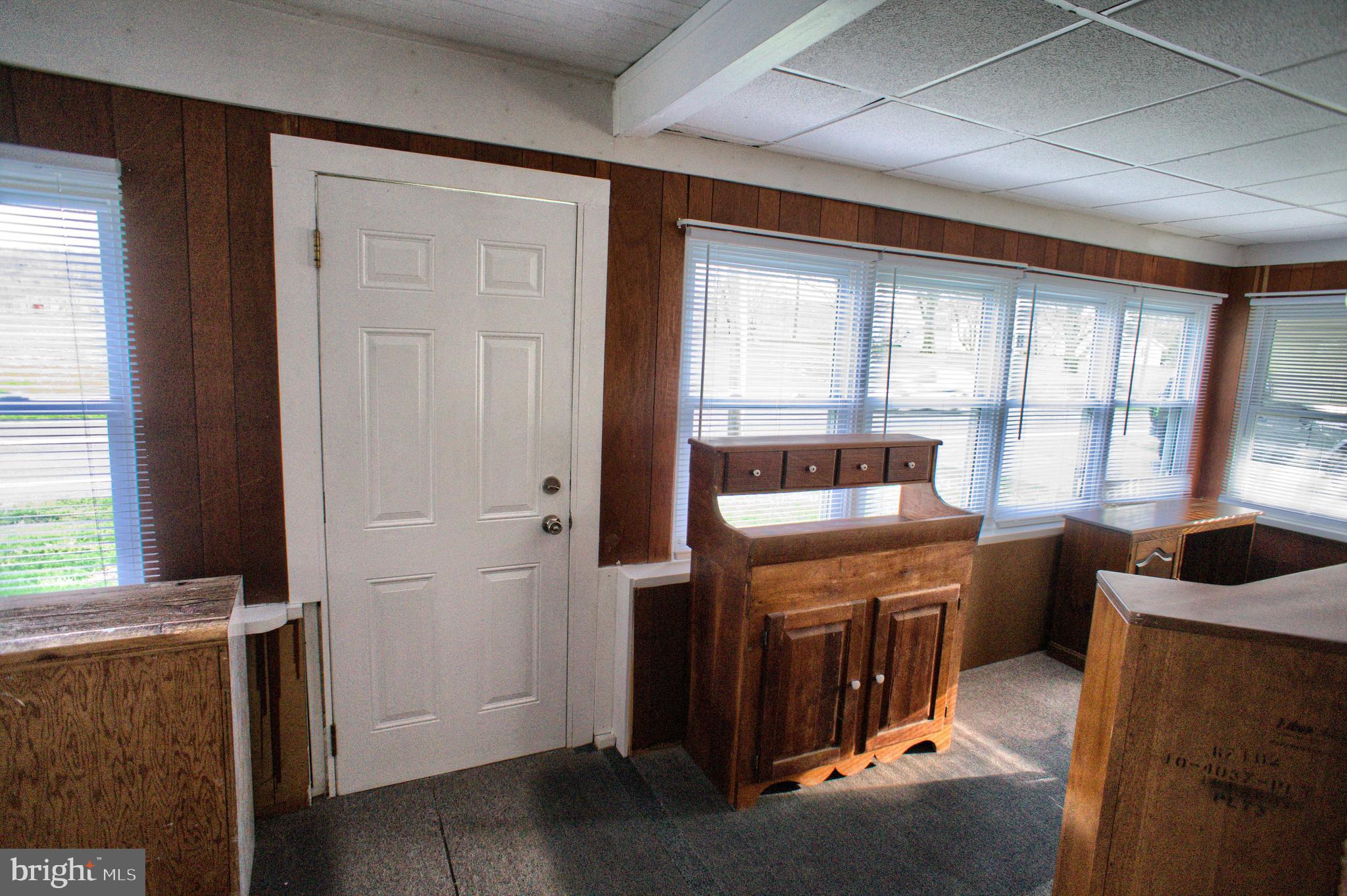 2001 Shermans Valley Road Elliottsburg, PA 17024 - Photo 18 of 36 enclosed porch
