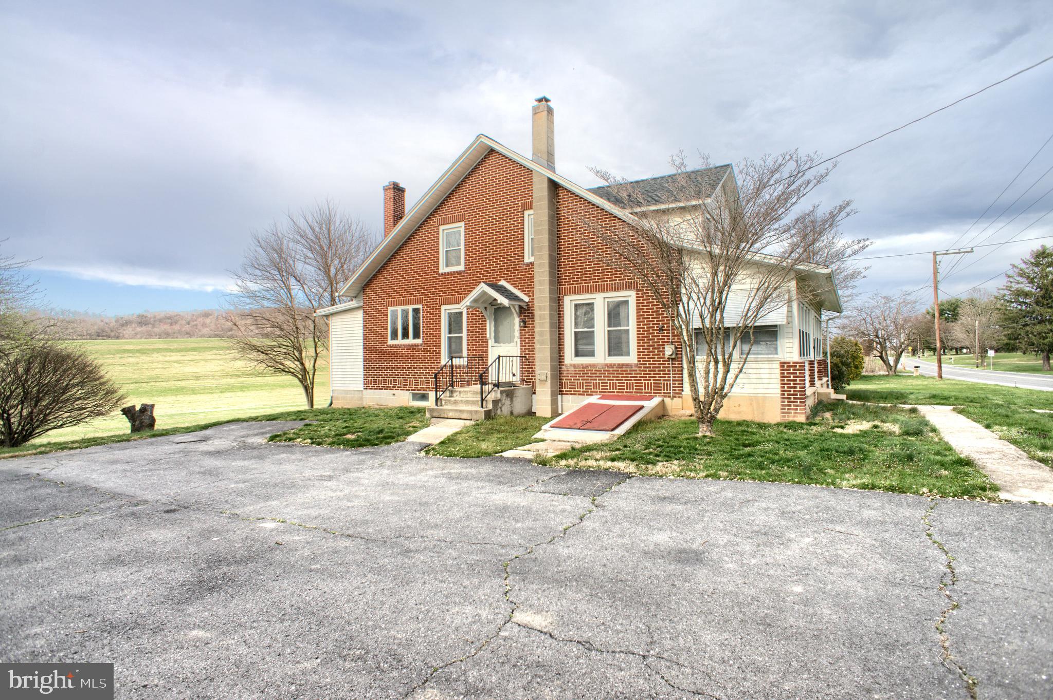 2001 Shermans Valley Road Elliottsburg, PA 17024 - Photo 4 of 36 Gallery Image 4