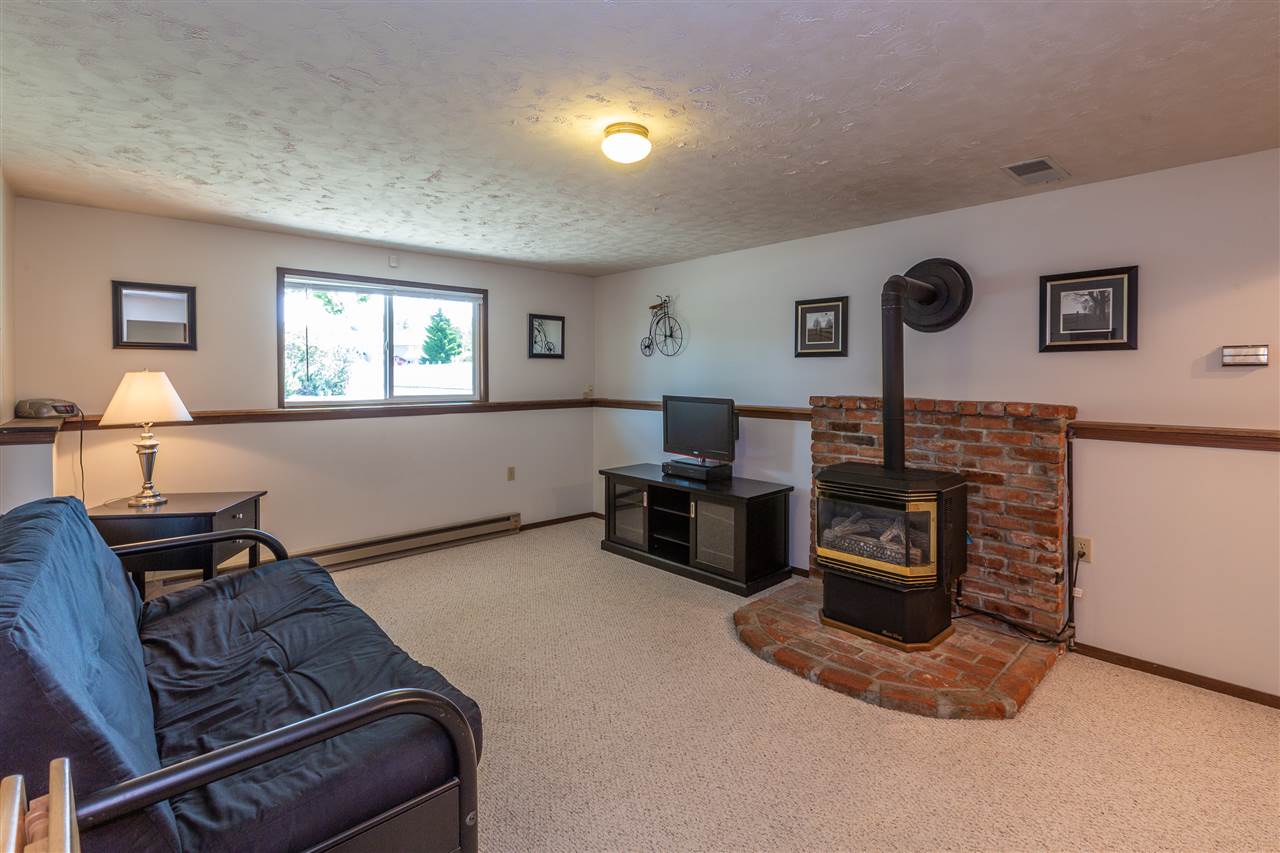 4505 North Woodlawn Road Spokane Valley, WA 99216 - Photo 12 of 20