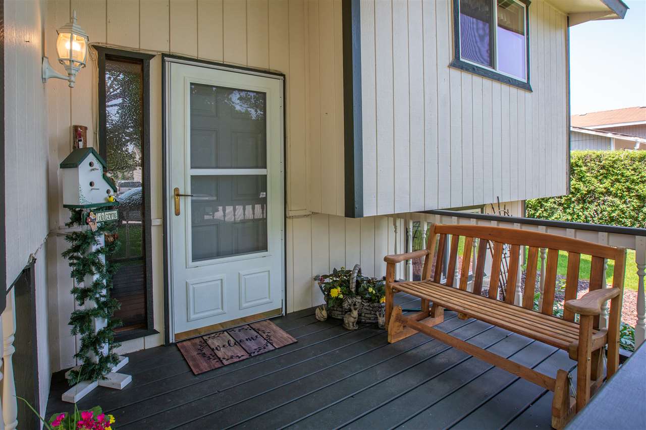 4505 North Woodlawn Road Spokane Valley, WA 99216 - Photo 3 of 20