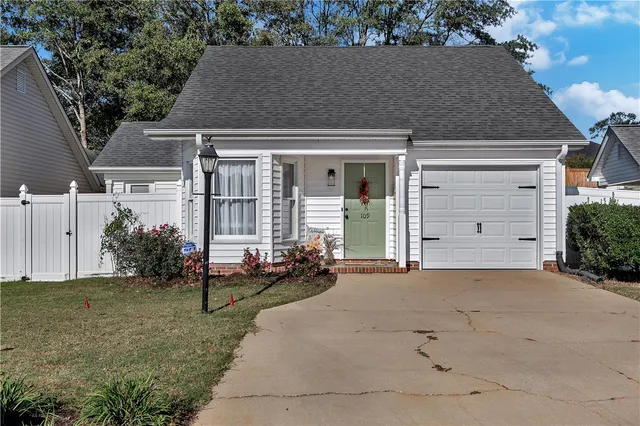 $249,900 | 109 Brittania Circle, Anderson, SC 29621