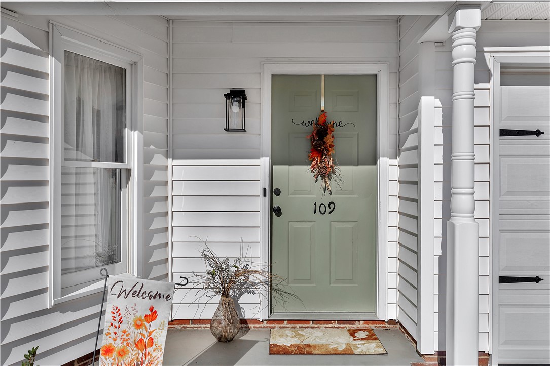 109 Brittania Circle Anderson, SC 29621 - Photo 2 of 27