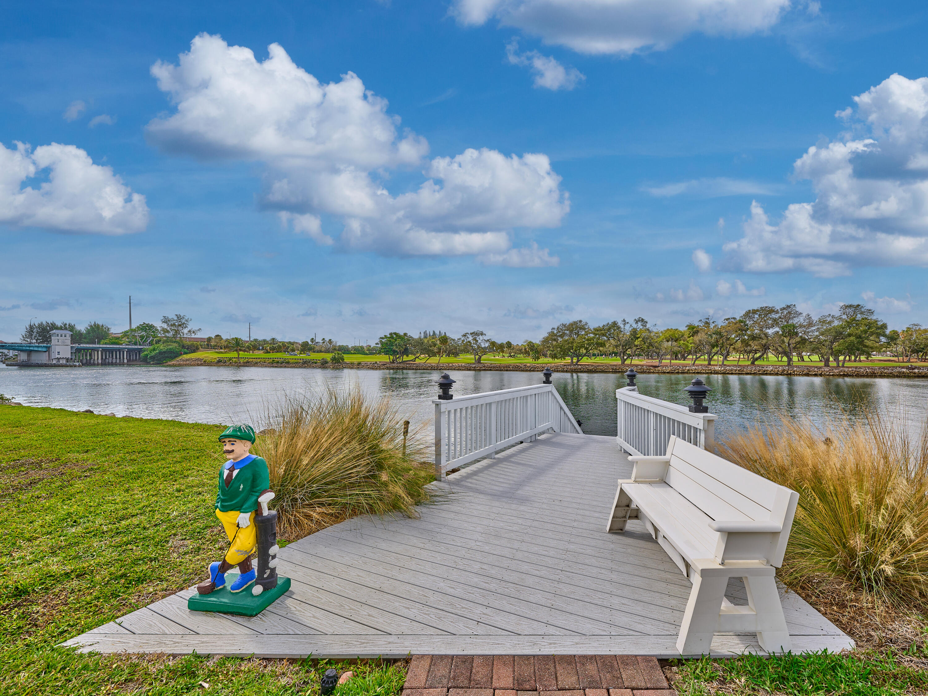 336 Golfview Road, Unit 605 North Palm Beach, FL 33408 - Photo 19 of 26 C PYL 0050