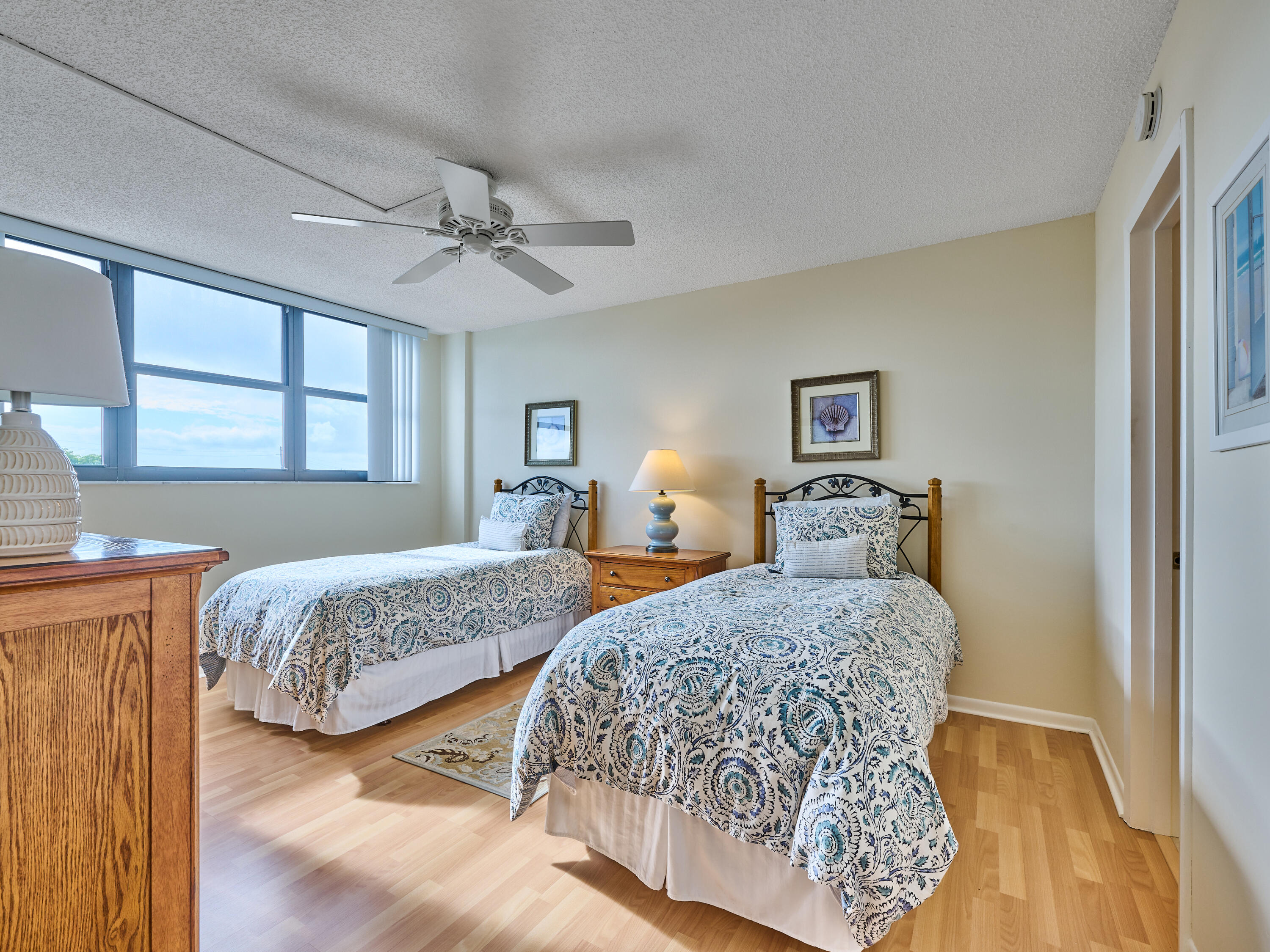 336 Golfview Road, Unit 605 North Palm Beach, FL 33408 - Photo 9 of 26 C PYL 0011