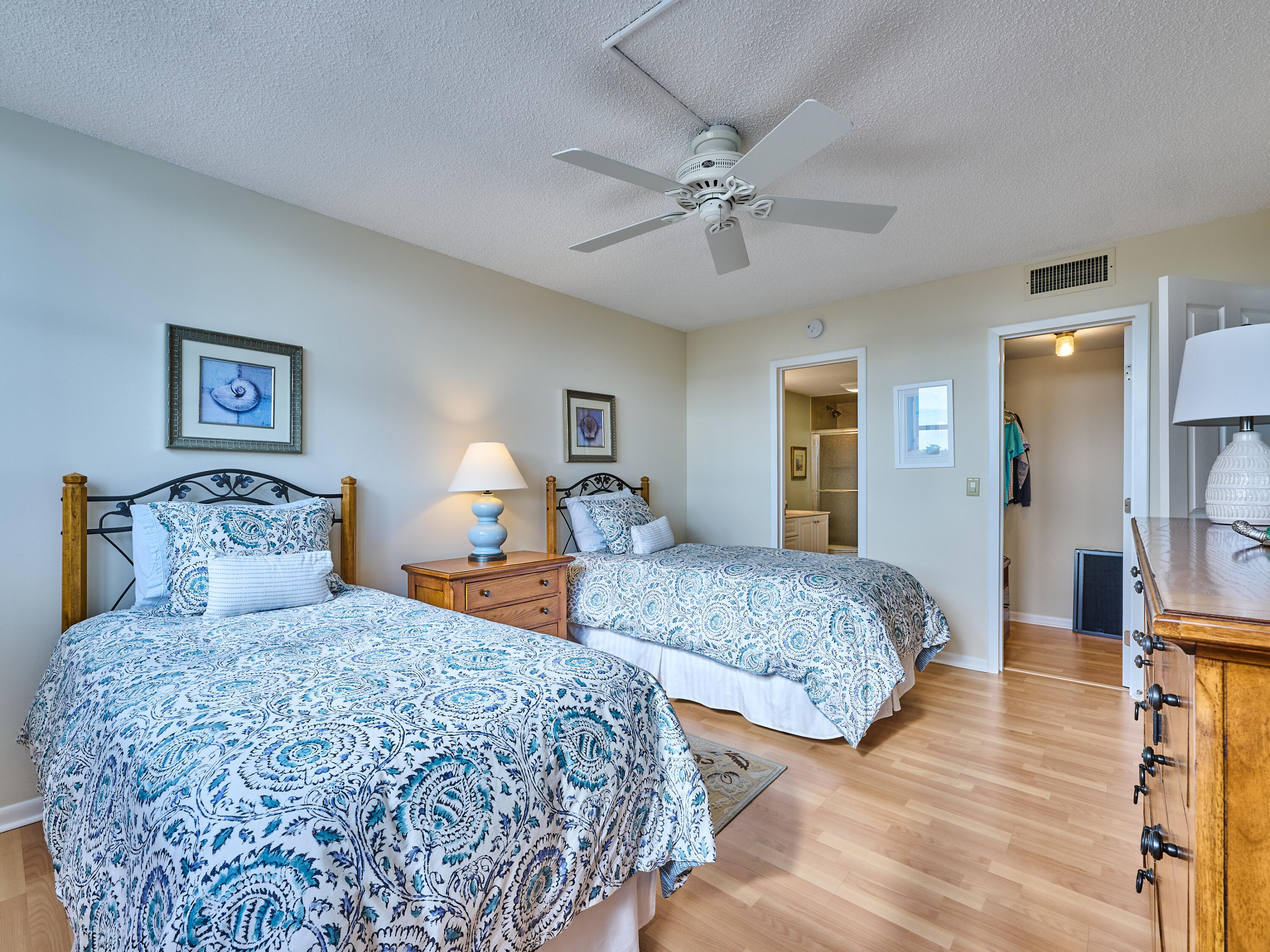 336 Golfview Road, Unit 605 North Palm Beach, FL 33408 - Photo 10 of 26 C PYL 0013