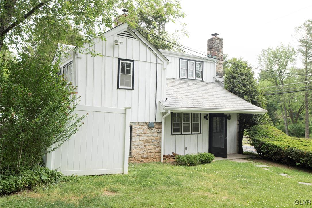 2451 Riverbend Road Allentown, PA 18103 - Photo 14 of 49 Gallery Image 14