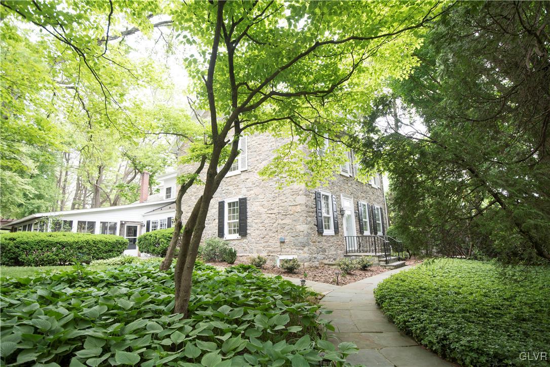 2451 Riverbend Road Allentown, PA 18103 - Photo 31 of 49 Gallery Image 31