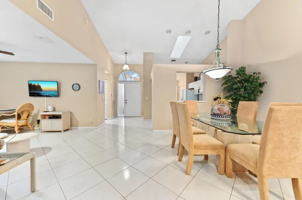 $3,000 | 7192 Summer Tree Drive, Boynton Beach, FL 33437